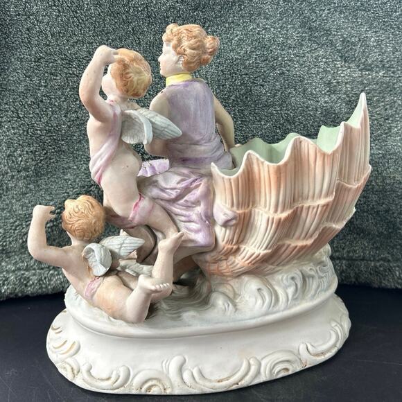 Porcelain Figurine Woman Cherubs at Sea MCM Andrea by Sadek - Picture 10 of 11